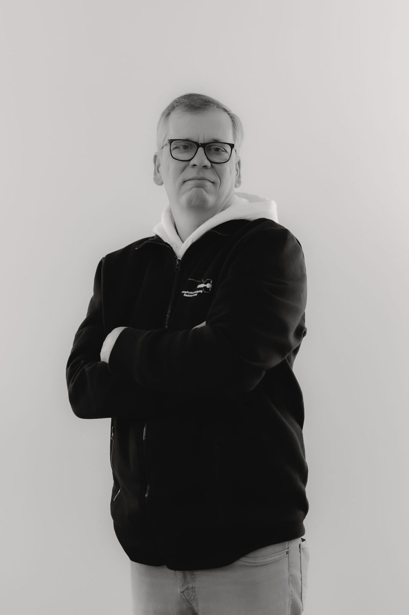 Antony Sutton normal